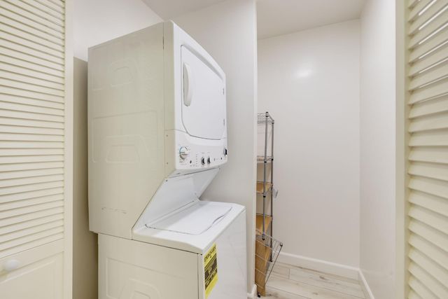 7118 Murdock Way, Carmichael, CA 95608