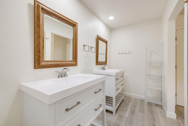 7118 Murdock Way, Carmichael, CA 95608
