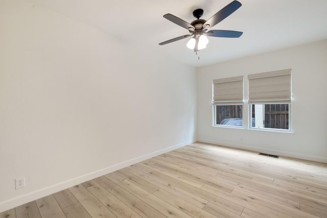 7118 Murdock Way, Carmichael, CA 95608