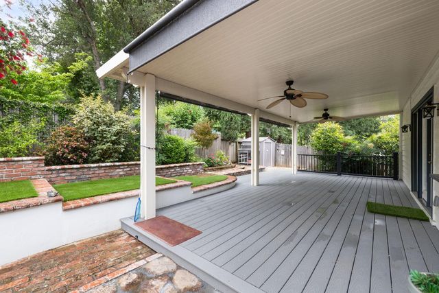 7118 Murdock Way, Carmichael, CA 95608