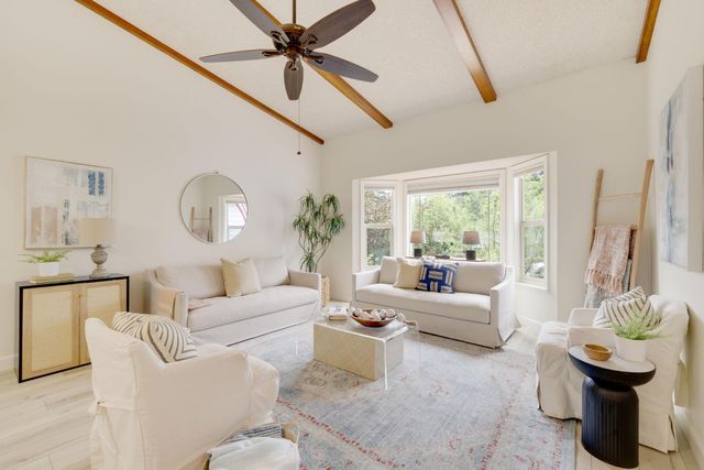 7118 Murdock Way, Carmichael, CA 95608