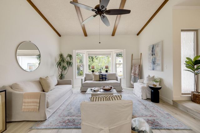 7118 Murdock Way, Carmichael, CA 95608