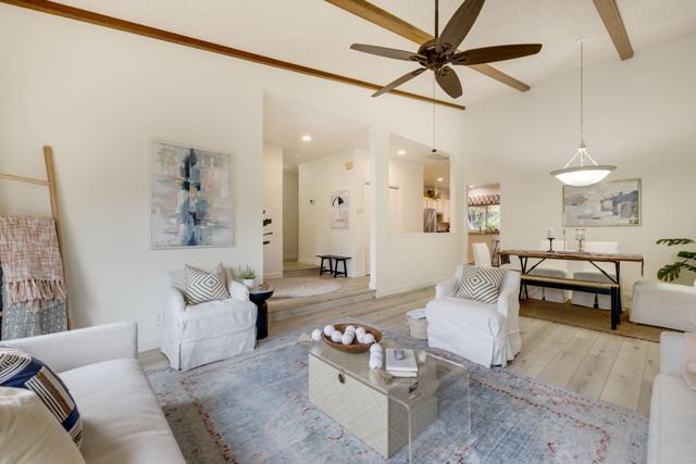7118 Murdock Way, Carmichael, CA 95608