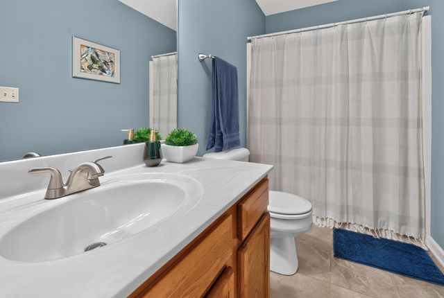 109 Meadow View Way, Georgetown, KY 40324