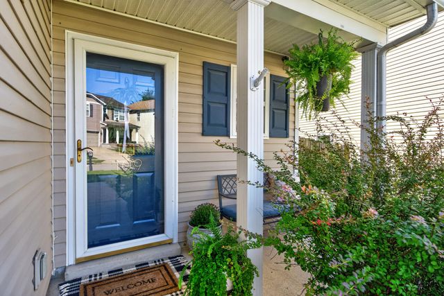 109 Meadow View Way, Georgetown, KY 40324