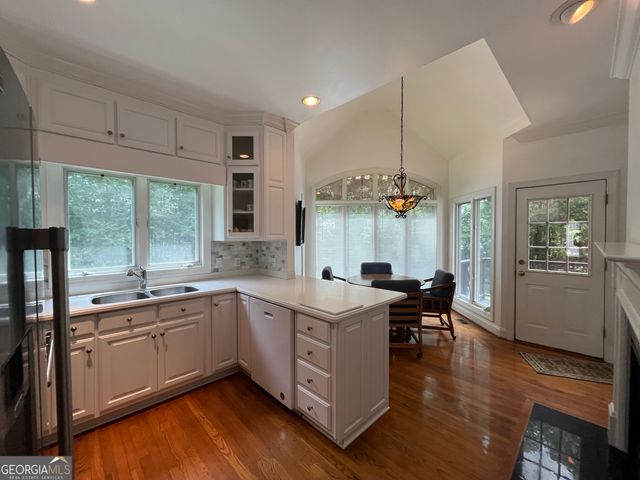132 Sunny Point Circle, Lagrange, GA 30240