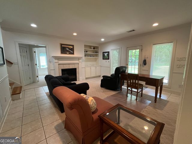132 Sunny Point Circle, Lagrange, GA 30240