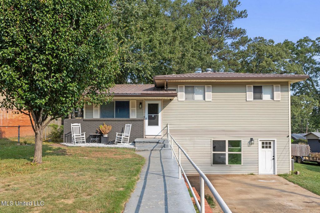 3426 Marguerite Drive, Pearl, MS 39208