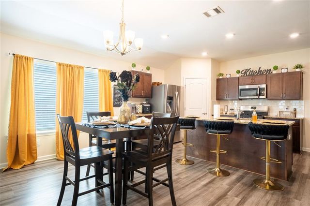 2240 N Savannah Lakes Dr Drive, Lake Charles, LA 70607