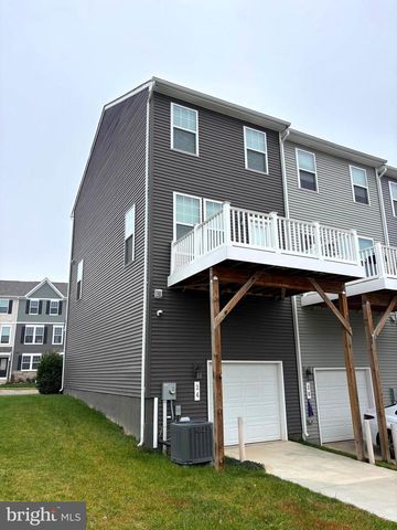 24 ANTHEM ST, Ranson, WV 25438