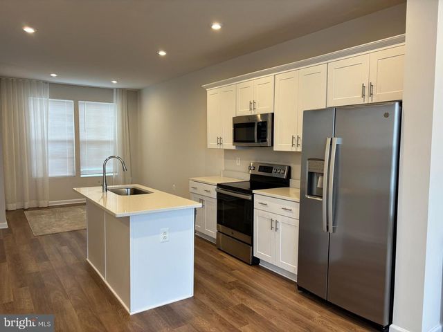 24 ANTHEM ST, Ranson, WV 25438