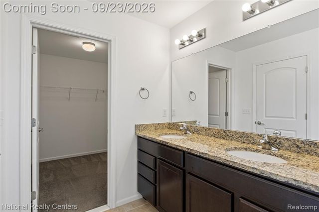 451 Goodrich, Wixom, MI 48393