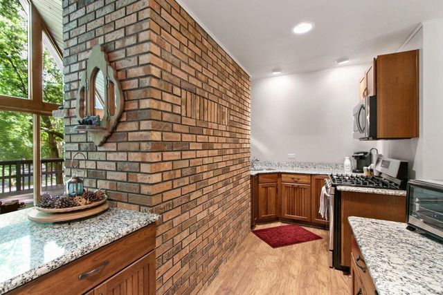 E13499 Grace Street, Merrimac, WI 53561