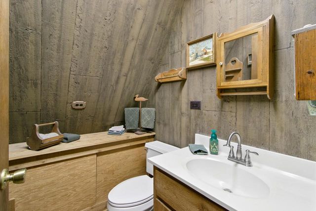 E13499 Grace Street, Merrimac, WI 53561