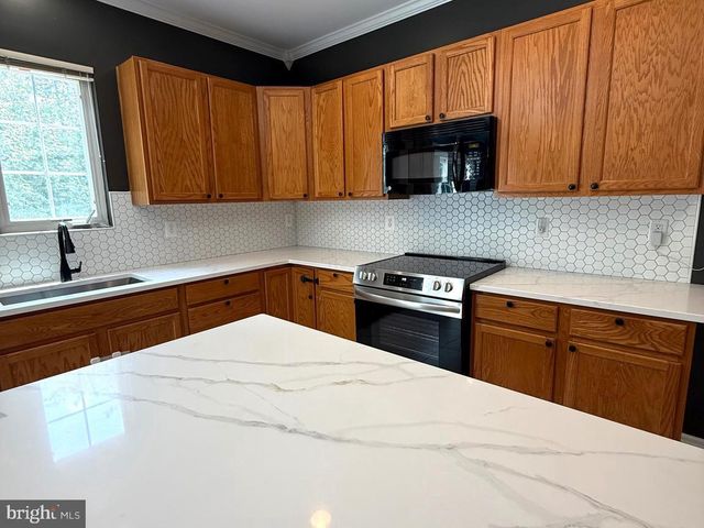 4978 MORRAINE ST, Waldorf, MD 20602