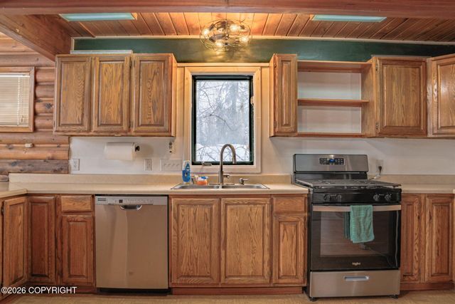 9861 W Medallion Circle, Wasilla, AK 99623