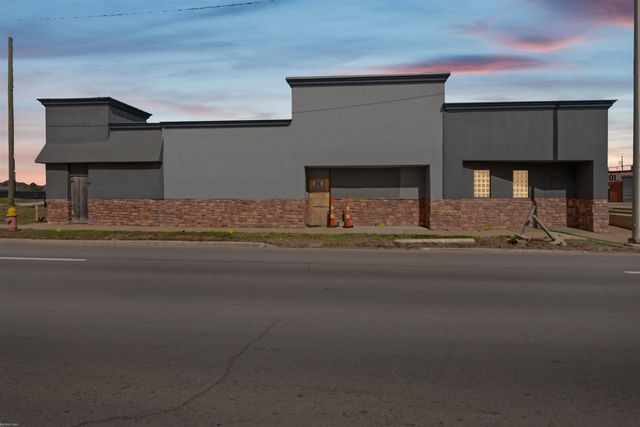 10630 Grand River Avenue, Detroit, MI 48204