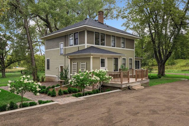 360 144th Avenue, Houlton, WI 54082