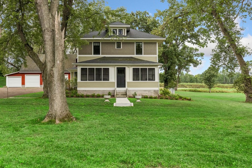 360 144th Avenue, Houlton, WI 54082