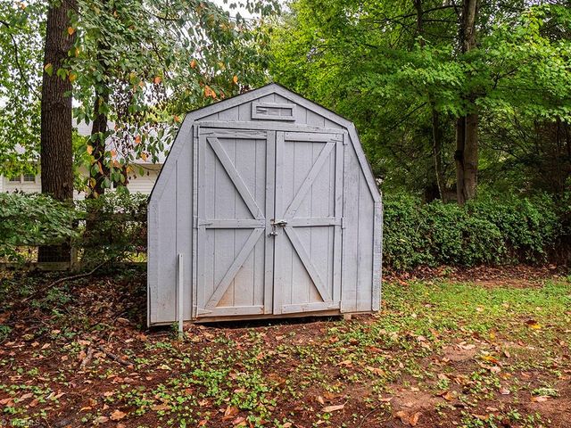 6202 Millwright Court, Greensboro, NC 27410