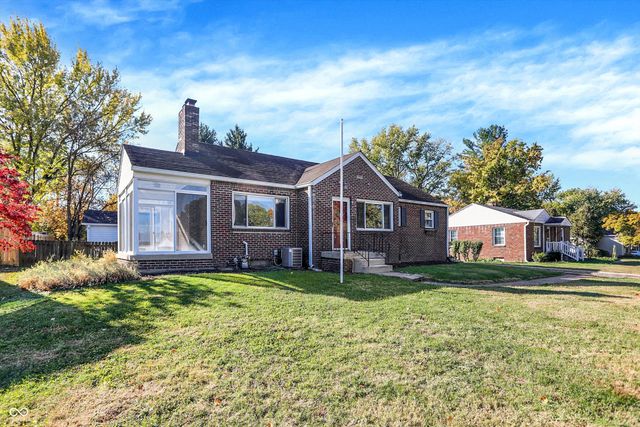 37 Maxwell Road, Indianapolis, IN 46217