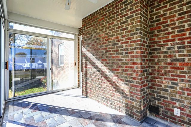 37 Maxwell Road, Indianapolis, IN 46217