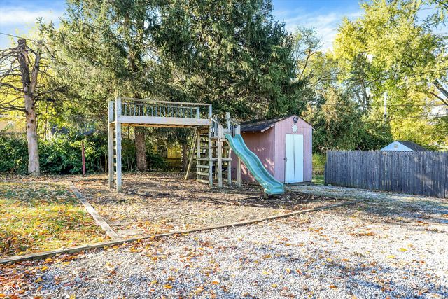 37 Maxwell Road, Indianapolis, IN 46217