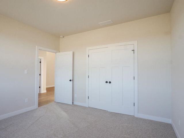 244 Sawgrass Drive, Crown Point, IN 46307