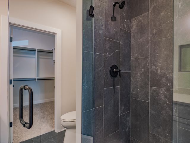 244 Sawgrass Drive, Crown Point, IN 46307