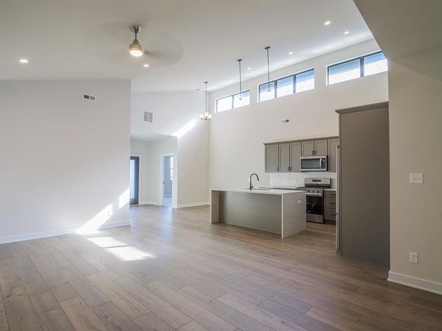 244 Sawgrass Drive, Crown Point, IN 46307