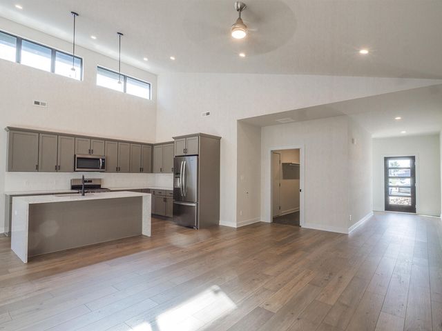 244 Sawgrass Drive, Crown Point, IN 46307