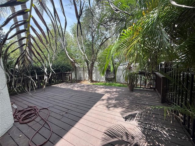 1195 SHIPWATCH CIRCLE, Tampa, FL 33602