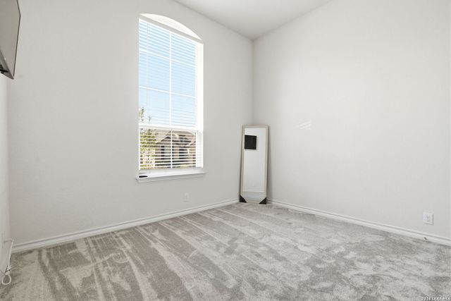 1646 pitcher, San Antonio, TX 78253