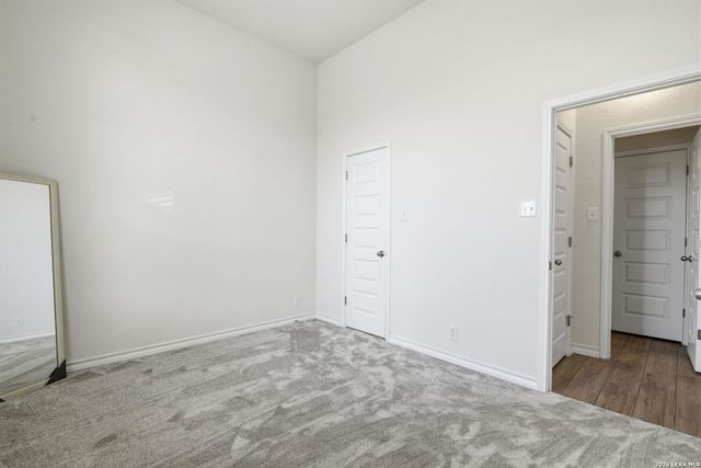 1646 pitcher, San Antonio, TX 78253