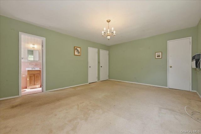 218-37 Grand Central Parkway, Queens Village, NY 11427