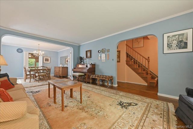 218-37 Grand Central Parkway, Queens Village, NY 11427