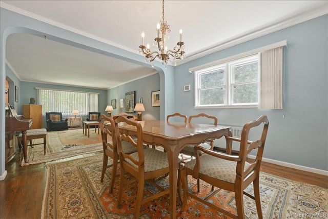 218-37 Grand Central Parkway, Queens Village, NY 11427