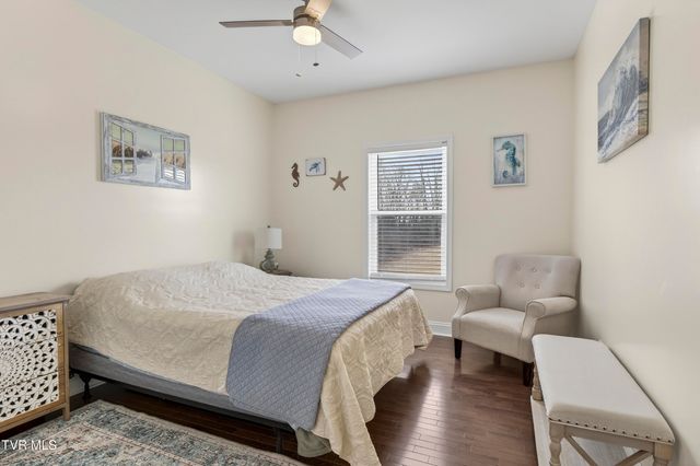 222 Spanish Oak Lane, Glade Spring, VA 24340