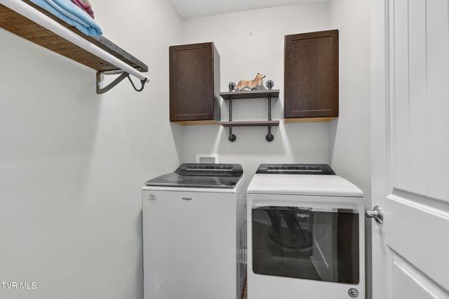 222 Spanish Oak Lane, Glade Spring, VA 24340