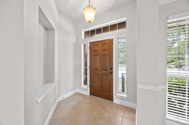 112 S Lynnwood TRL, Cedar Park, TX 78613
