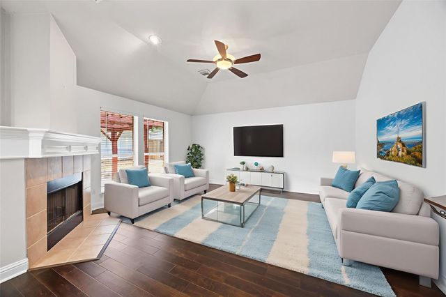 112 S Lynnwood TRL, Cedar Park, TX 78613