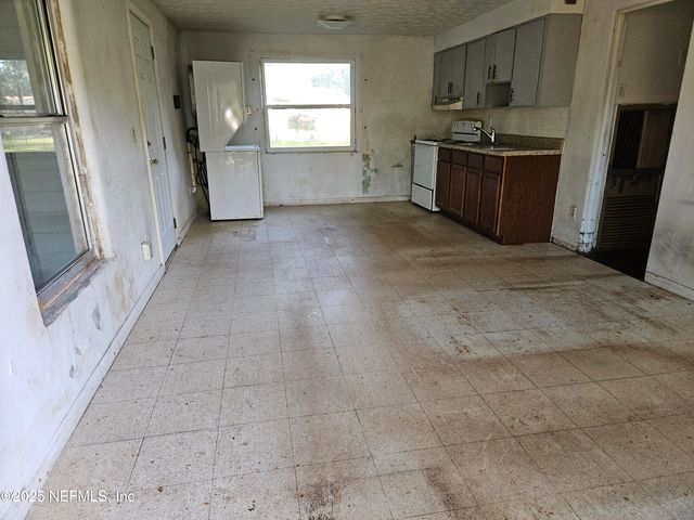 1711 WOFFORD Avenue, Jacksonville, FL 32218