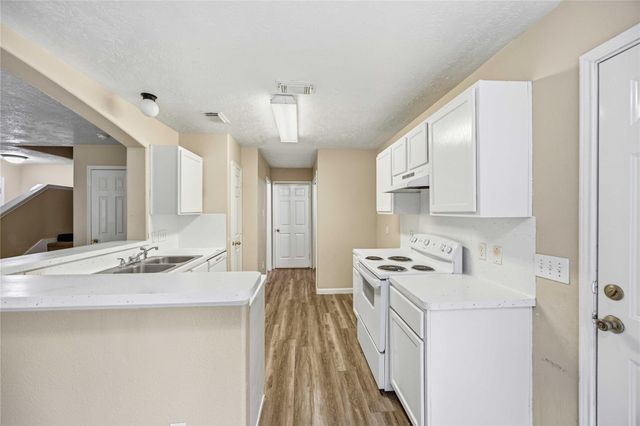 14113 Broken Arrow Drive, Willis, TX 77378