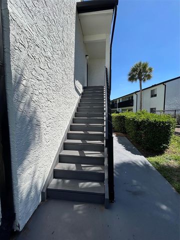 4405 S SEMORAN BOULEVARD 8, Orlando, FL 32822