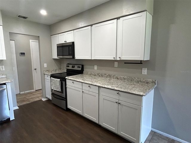4405 S SEMORAN BOULEVARD 8, Orlando, FL 32822