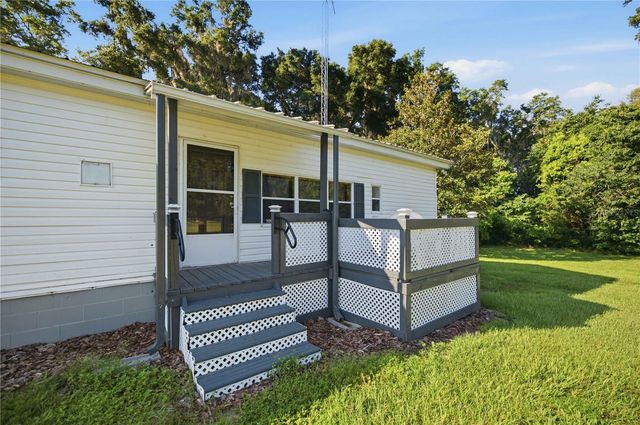 4950 SE 112TH STREET ROAD, Belleview, FL 34420