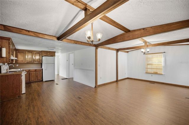 4950 SE 112TH STREET ROAD, Belleview, FL 34420