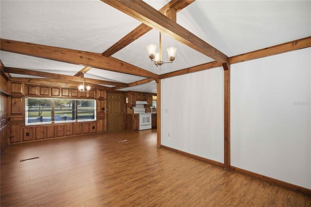 4950 SE 112TH STREET ROAD, Belleview, FL 34420