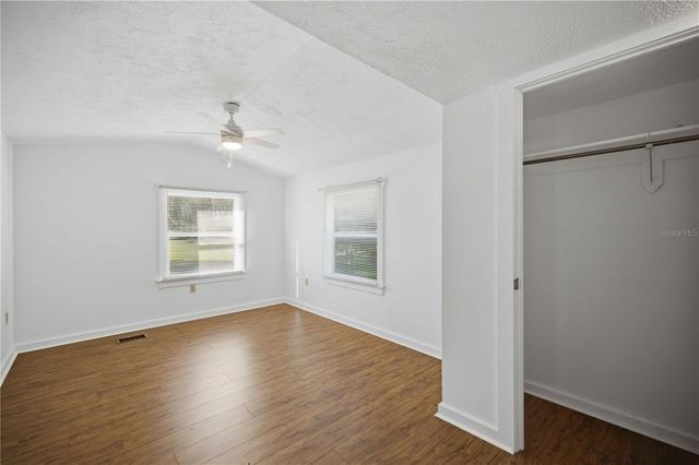 4950 SE 112TH STREET ROAD, Belleview, FL 34420