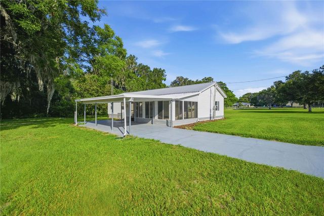 4950 SE 112TH STREET ROAD, Belleview, FL 34420